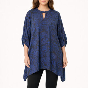 Torrid Blouse Women 14/16 XL Blue Black Floral Asymmetrical Roll Tab Office Core